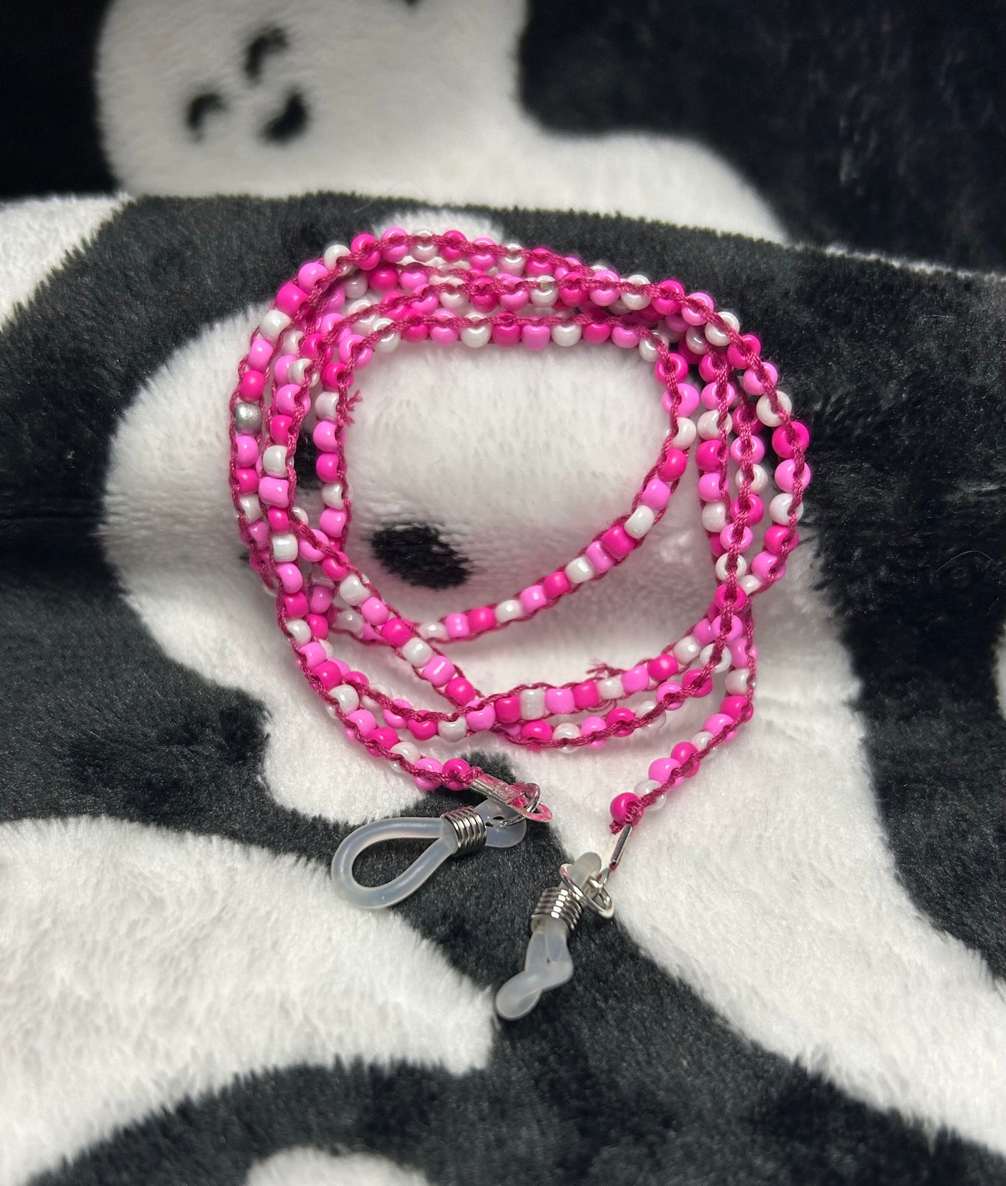 Custom beaded glasses chain - PEARL WHITE  and SILVER base